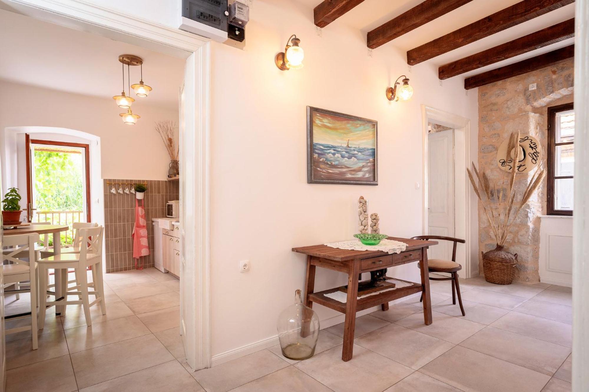 Holiday Home Skala With Hot Tub & Kala With Terrace Pitve エクステリア 写真