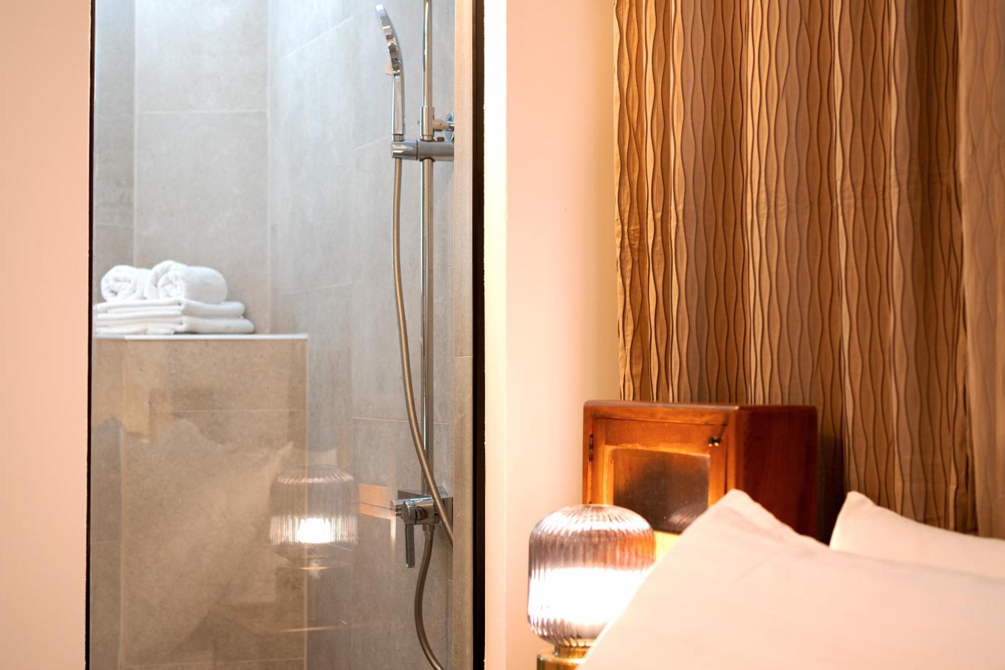 Holiday Home Skala With Hot Tub & Kala With Terrace Pitve エクステリア 写真