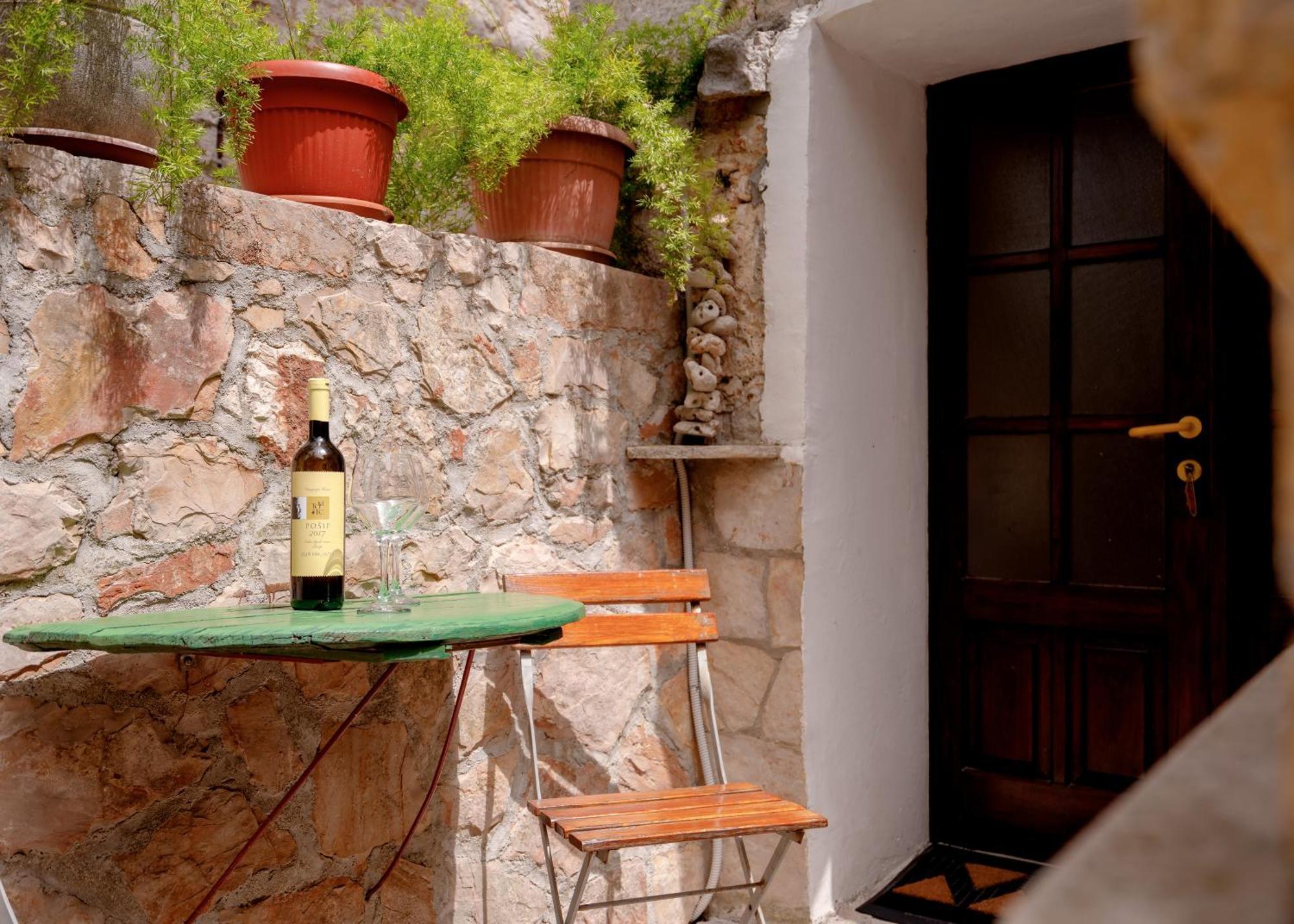 Holiday Home Skala With Hot Tub & Kala With Terrace Pitve エクステリア 写真