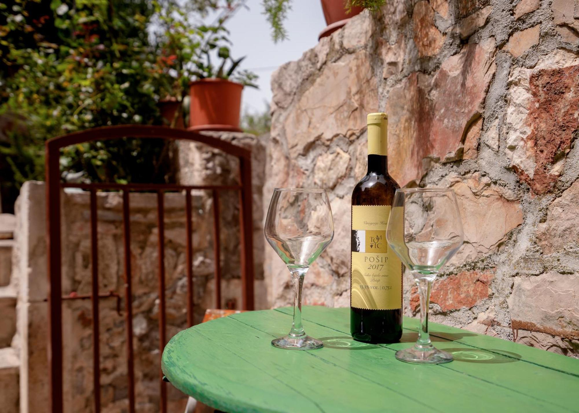 Holiday Home Skala With Hot Tub & Kala With Terrace Pitve エクステリア 写真