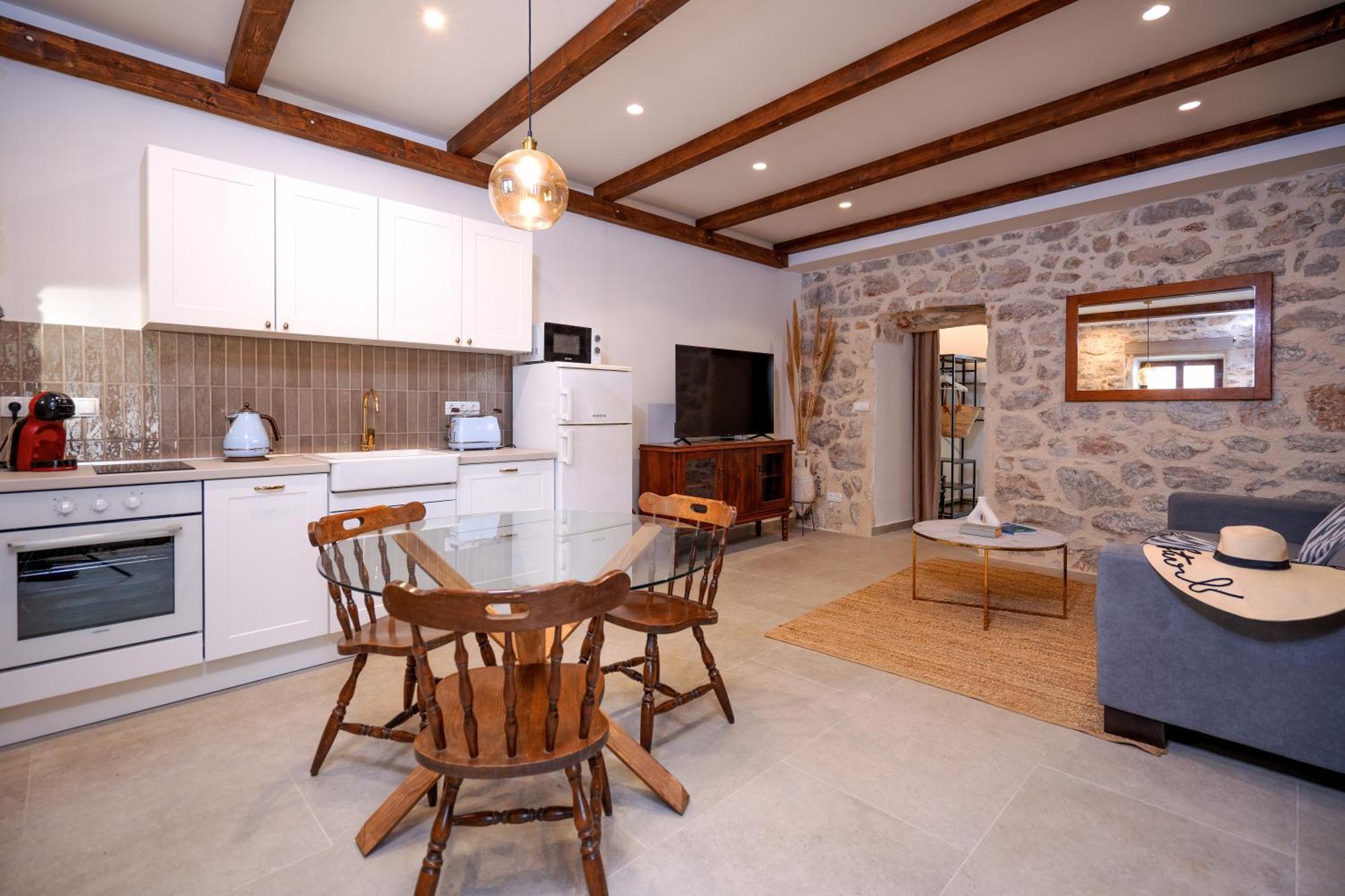 Holiday Home Skala With Hot Tub & Kala With Terrace Pitve エクステリア 写真