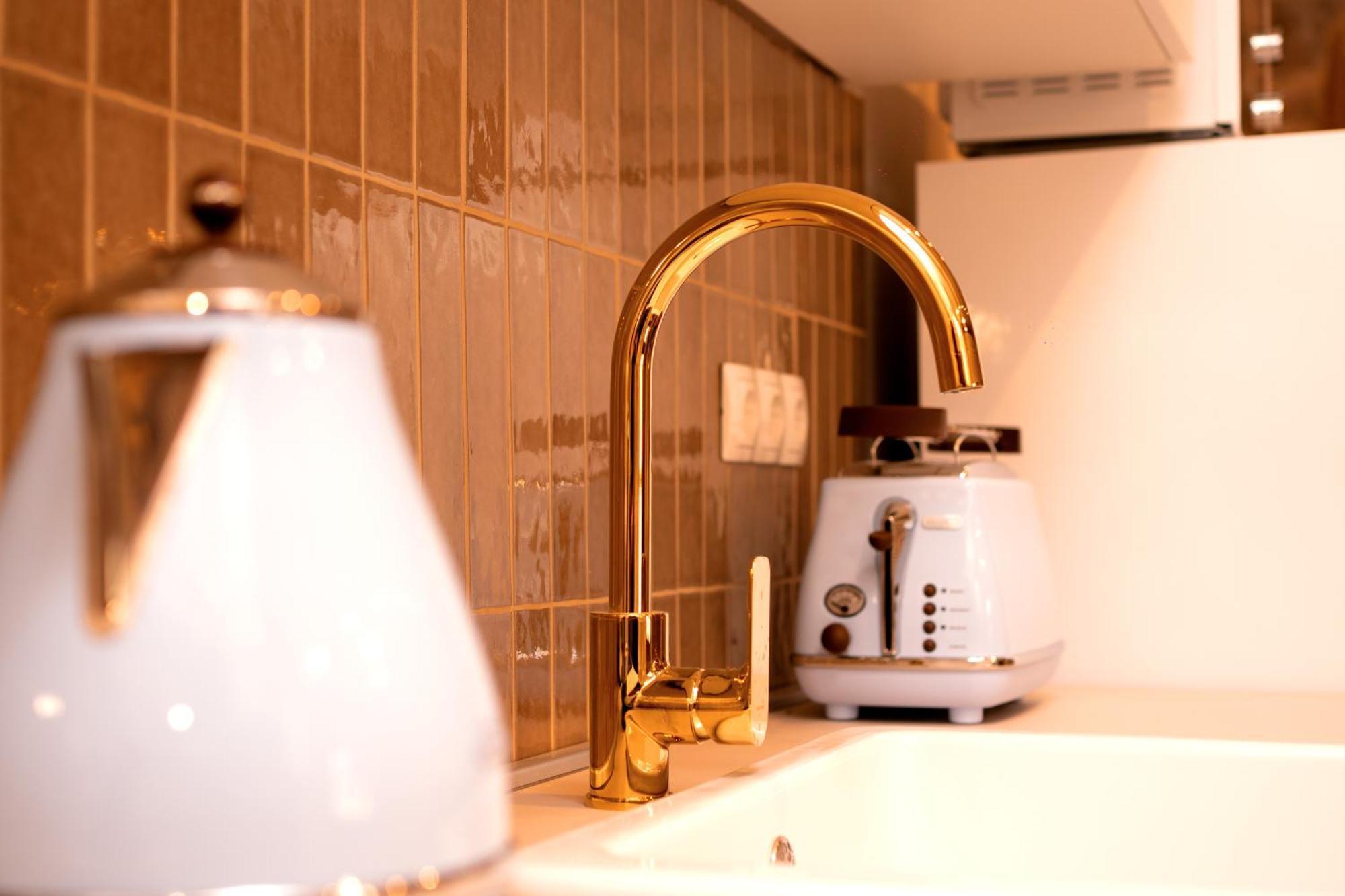 Holiday Home Skala With Hot Tub & Kala With Terrace Pitve エクステリア 写真